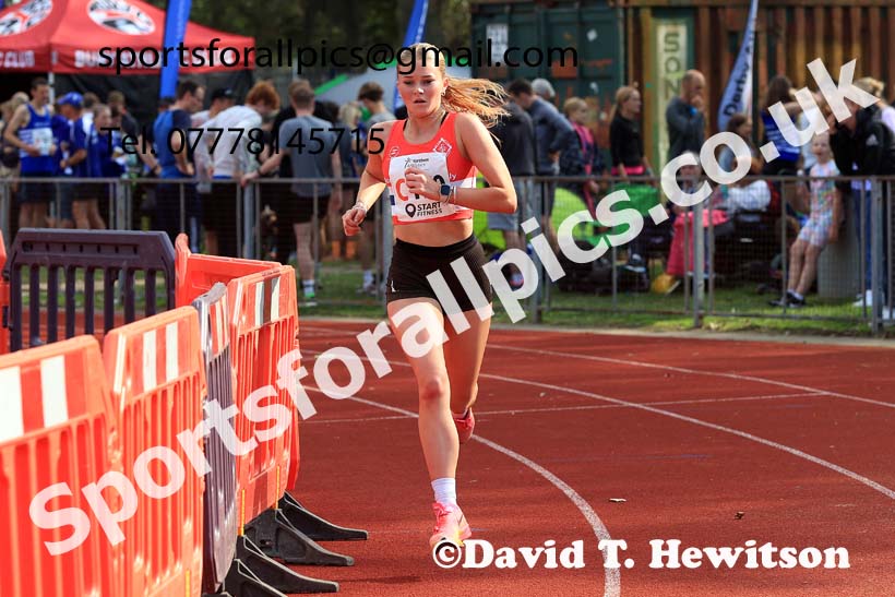 Womens Under-17s, 2024 Northern Mens 6 and Womens 4 and Youngsters Relays, Stanley Park, Blackpool.  Photo: David T. Hewitson/Sports for All Pics